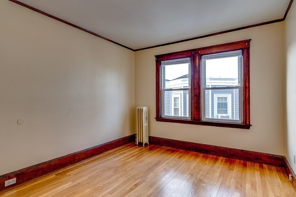 3 bed, 1 bath apartment for rent at 103 Fuller St Unit 2, Dorchester — photo 11 of 20
