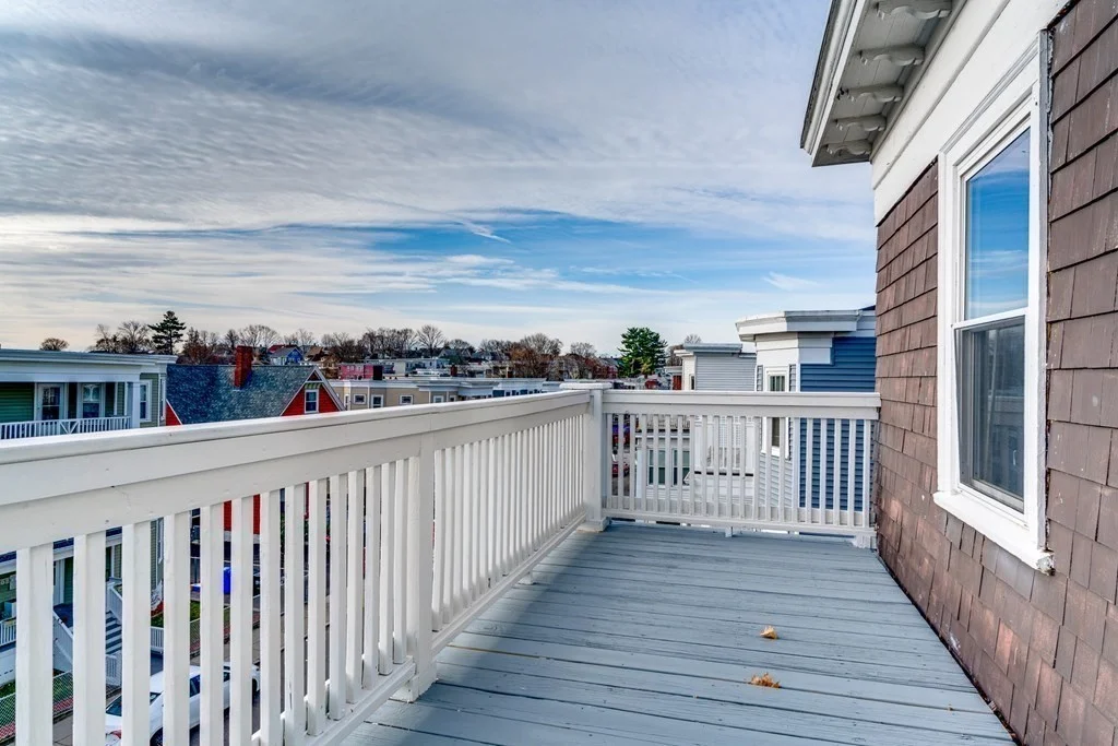 3 bed, 1 bath apartment for rent at 103 Fuller St Unit 3, Boston