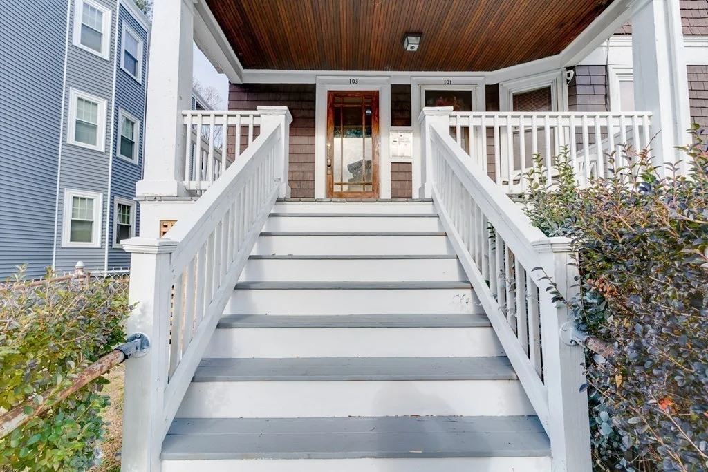 3 bed, 1 bath apartment for rent at 103 Fuller St Unit 3, Boston — photo 20 of 21