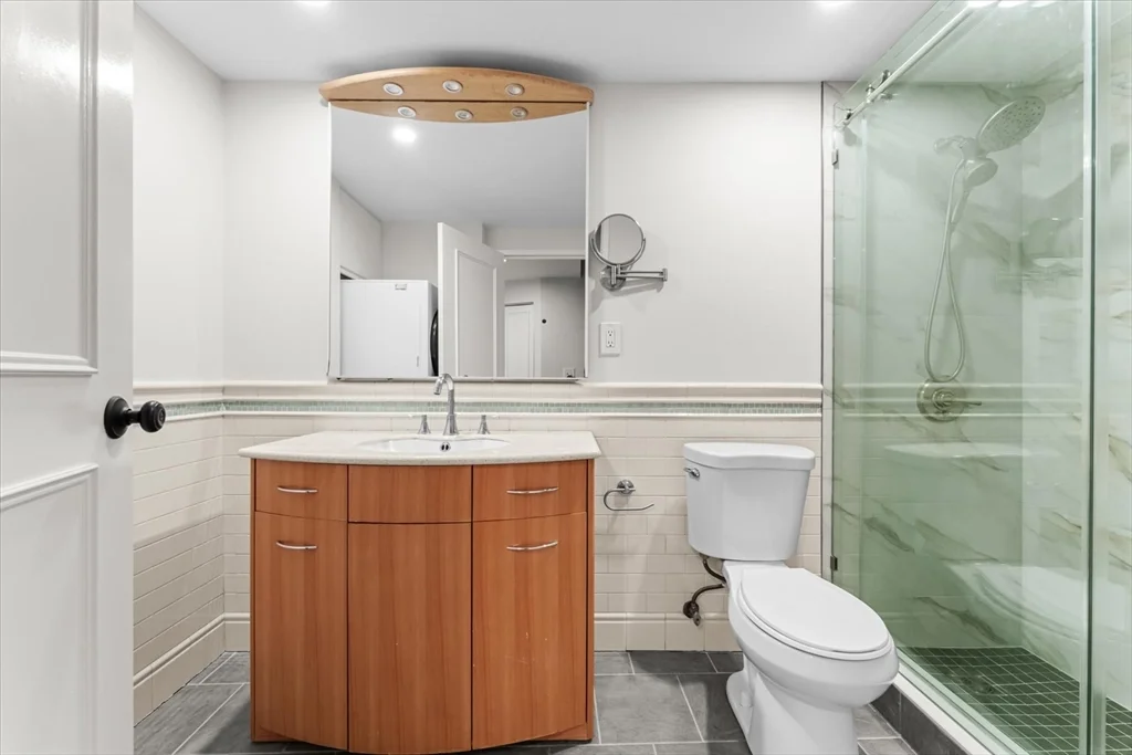 2 bed, 1 bath apartment for rent at 103 Gainsborough St Unit 102, Fenway — photo 27 of 35