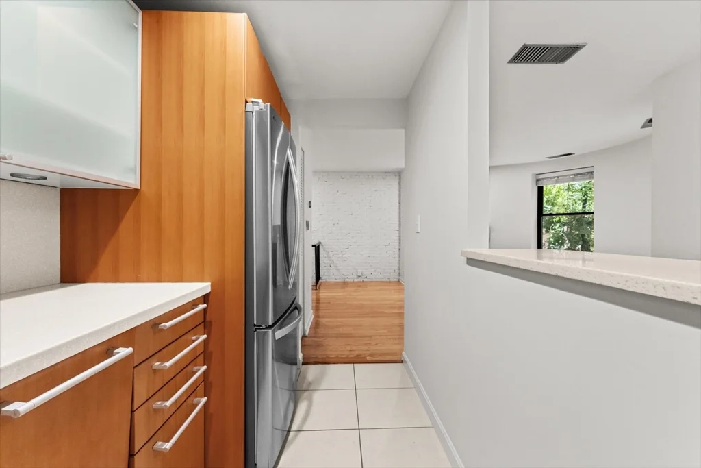 2 bed, 1 bath apartment for rent at 103 Gainsborough St Unit 102, Fenway — photo 19 of 35