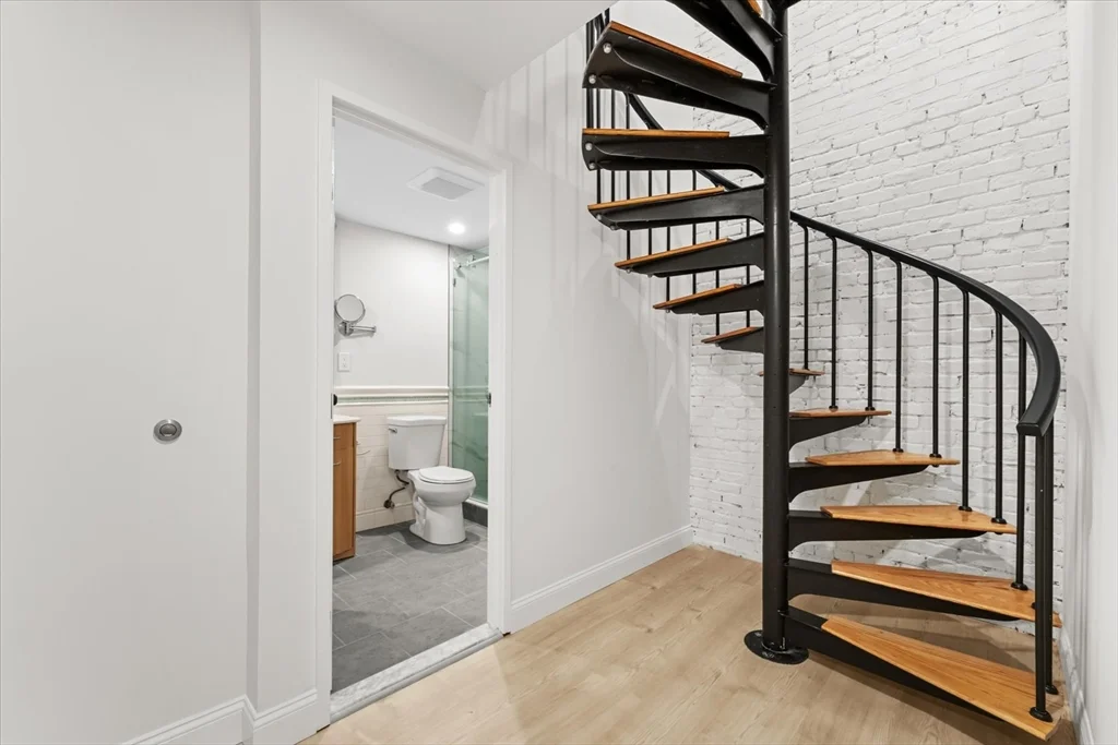 2 bed, 1 bath apartment for rent at 103 Gainsborough St Unit 102, Fenway — photo 25 of 35