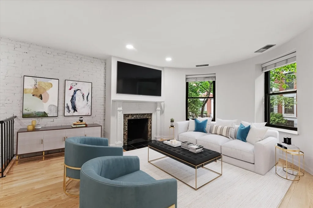 2 bed, 1 bath apartment for rent at 103 Gainsborough St Unit 102, Fenway — photo 2 of 35