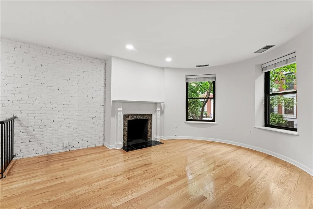 2 bed, 1 bath apartment for rent at 103 Gainsborough St Unit 102, Fenway — photo 8 of 35