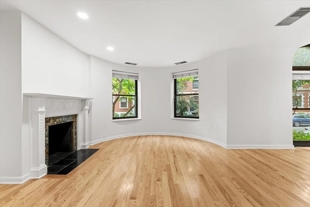 2 bed, 1 bath apartment for rent at 103 Gainsborough St Unit 102, Fenway — photo 7 of 35