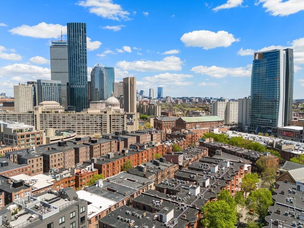 2 bed, 2 bath apartment for rent at 103 Gainsborough St Unit 108, Fenway — photo 17 of 22