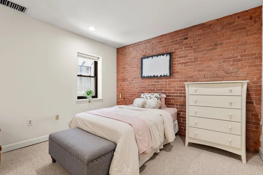 2 bed, 2 bath apartment for rent at 103 Gainsborough St Unit 108, Fenway — photo 9 of 22