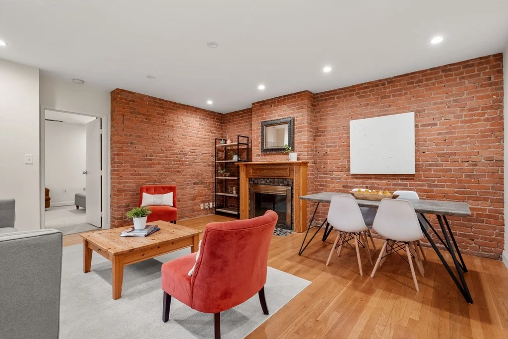 2 bed, 2 bath apartment for rent at 103 Gainsborough St Unit 108, Fenway — photo 4 of 22