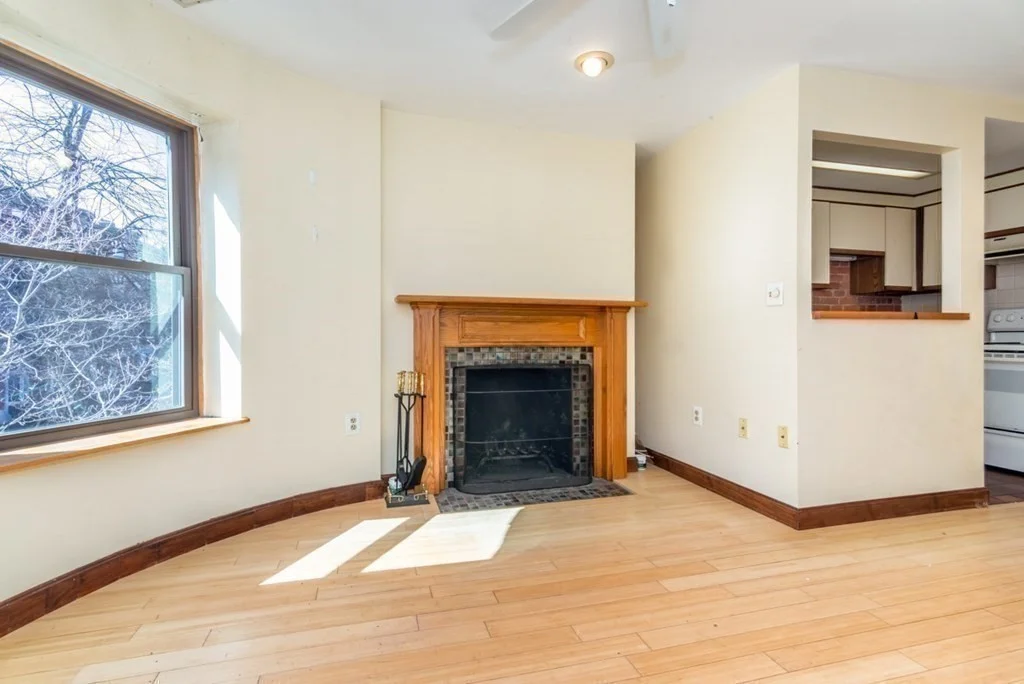 1 bed, 1 bath apartment for rent at 103 Gainsborough St Unit 203, Fenway — photo 6 of 9