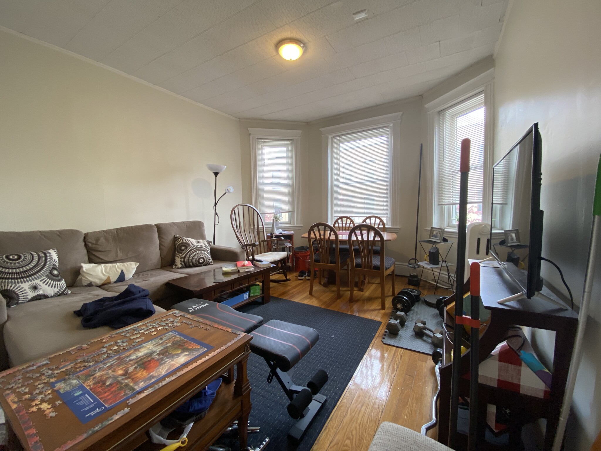 1 bed, 1 bath apartment for rent at 103 Gordon St Unit 10, Brighton — photo 3 of 11