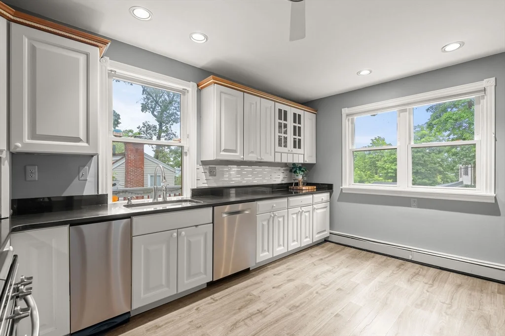 3 bed, 1 bath apartment for rent at 103 Hollis Ave, Braintree — photo 16 of 37