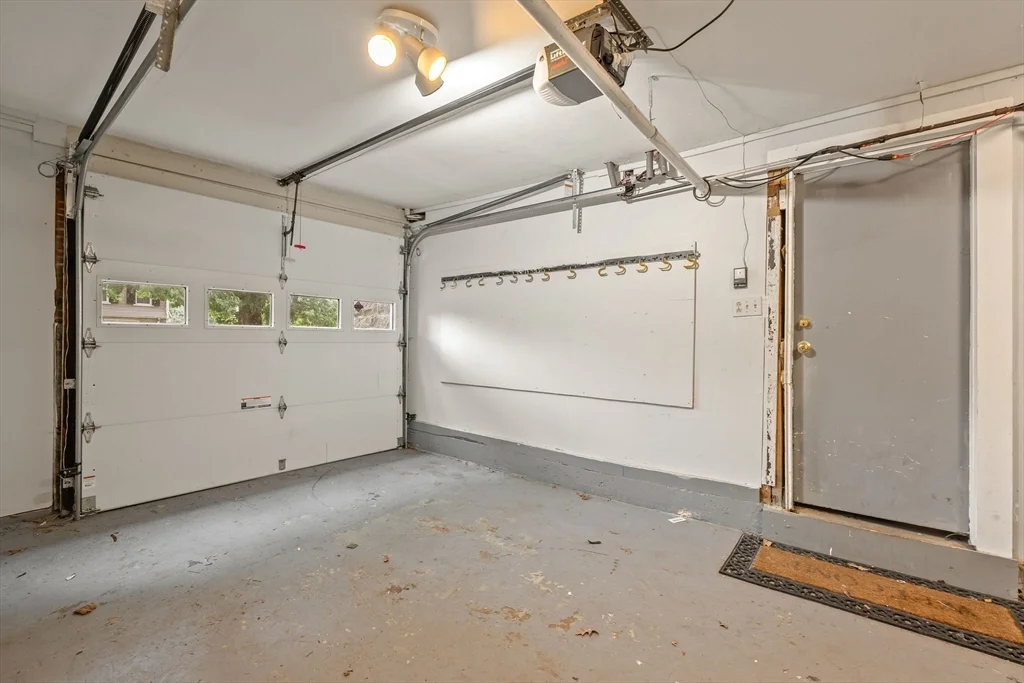 3 bed, 1 bath apartment for rent at 103 Hollis Ave, Braintree — photo 34 of 37