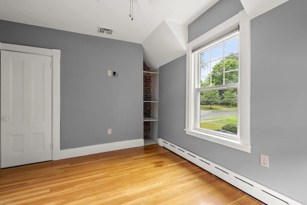 3 bed, 1 bath apartment for rent at 103 Hollis Ave, Braintree — photo 29 of 37