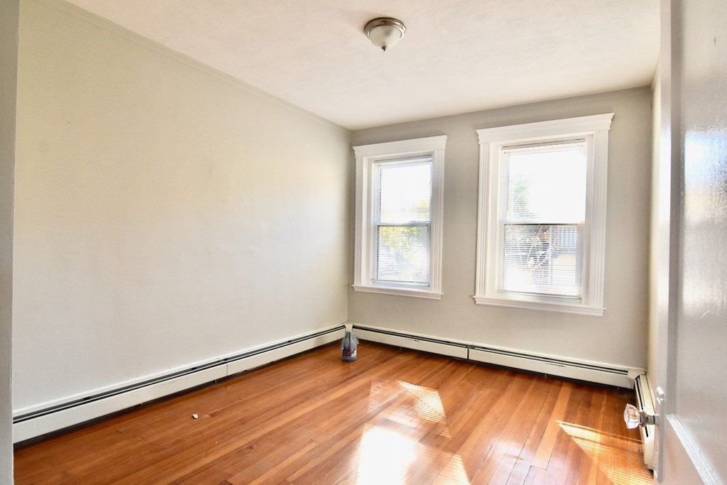 4 bed, 1 bath apartment for rent at 103 Homestead St Unit 2, Dorchester — photo 14 of 19