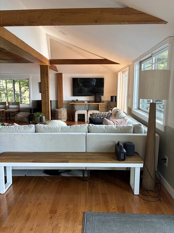 3 bed, 1 bath apartment for rent at 103 Kingland, Stow — photo 9 of 18