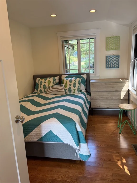 3 bed, 1 bath apartment for rent at 103 Kingland, Stow — photo 17 of 18