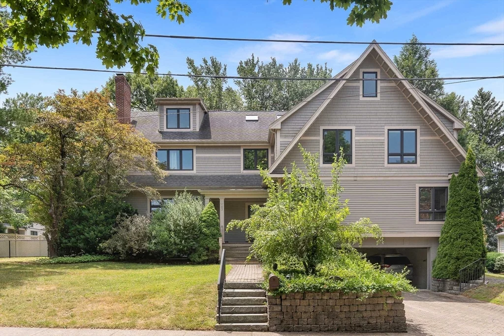 5 bed, 4+ bath apartment for rent at 103 Levbert Rd Unit 103, Oak Hill
