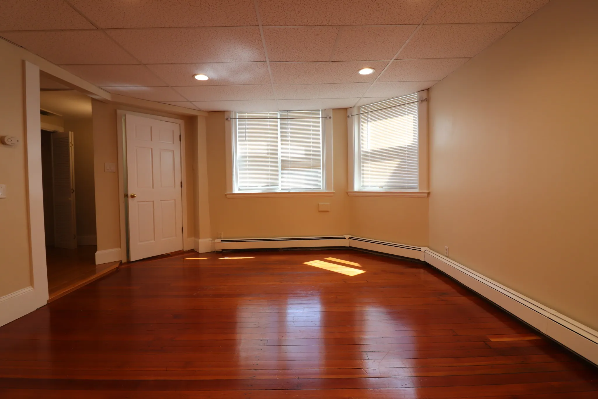 Studio bed, 1 bath apartment for rent at 103 Longwood Ave Unit B, Coolidge Corner — photo 7 of 10