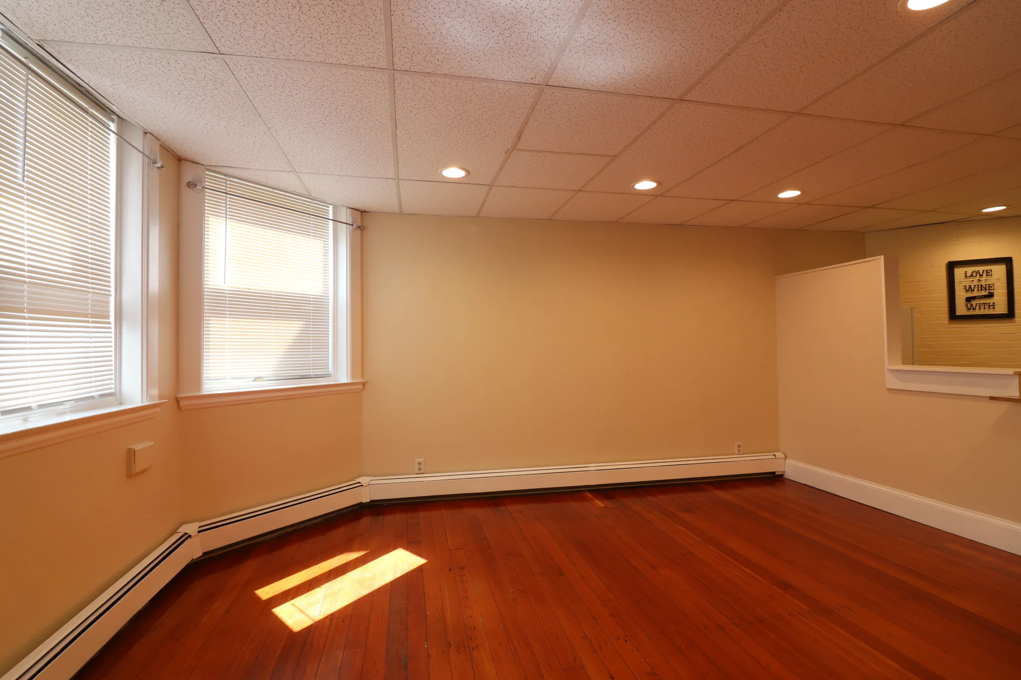 Studio bed, 1 bath apartment for rent at 103 Longwood Ave Unit B, Coolidge Corner — photo 6 of 10