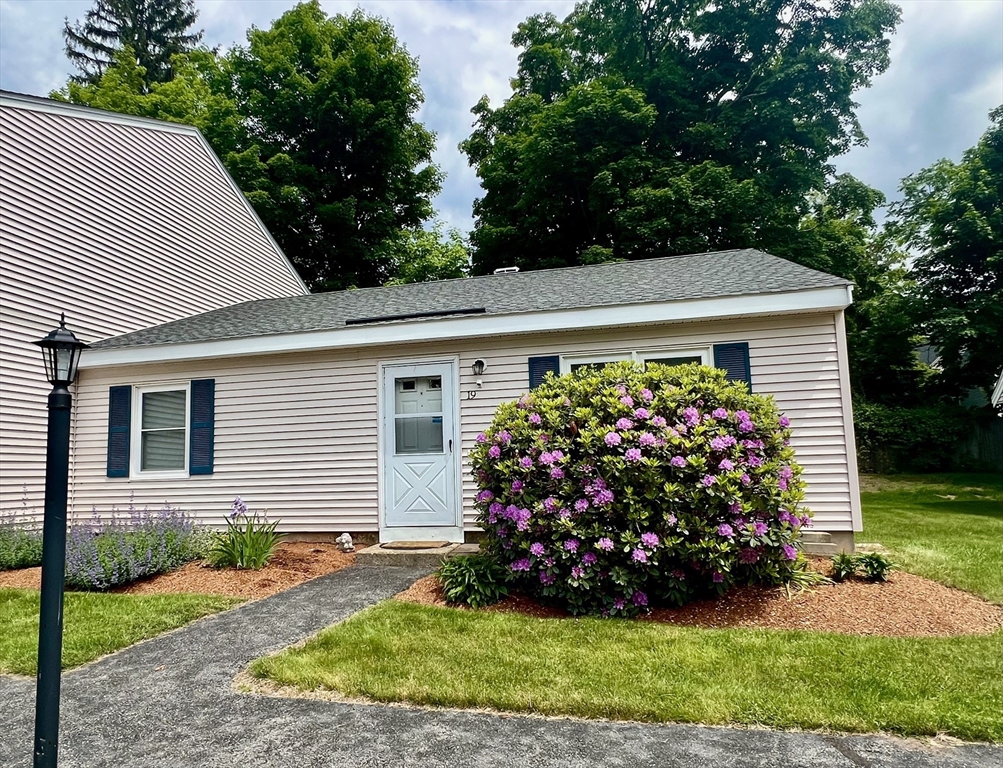 2 bed, 2 bath apartment for rent at 103 Main St Unit 19, Pepperell — photo 2 of 42