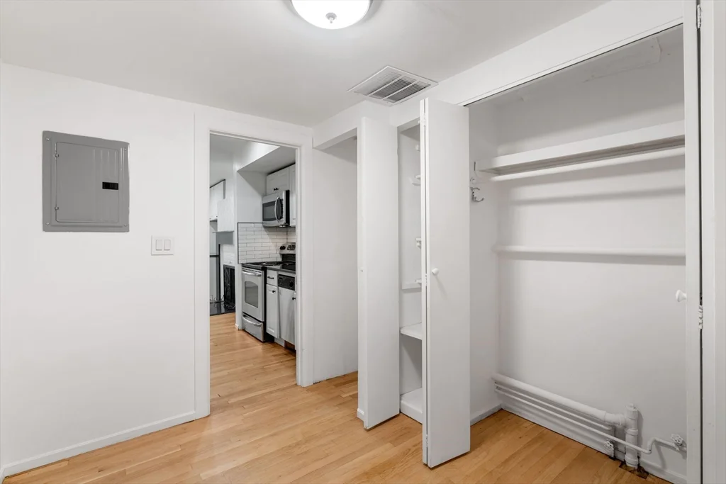 1 bed, 1 bath apartment for rent at 103 Marlborough St Unit 2, Back Bay — photo 16 of 27