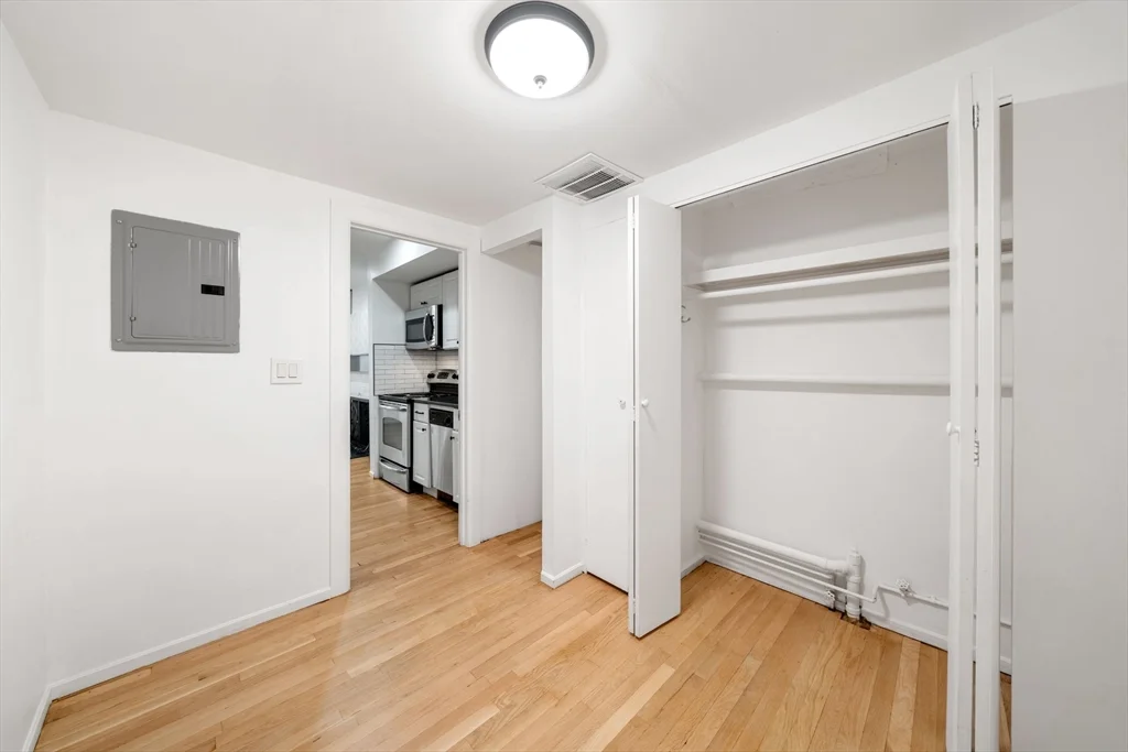 1 bed, 1 bath apartment for rent at 103 Marlborough St Unit 2, Back Bay — photo 18 of 27