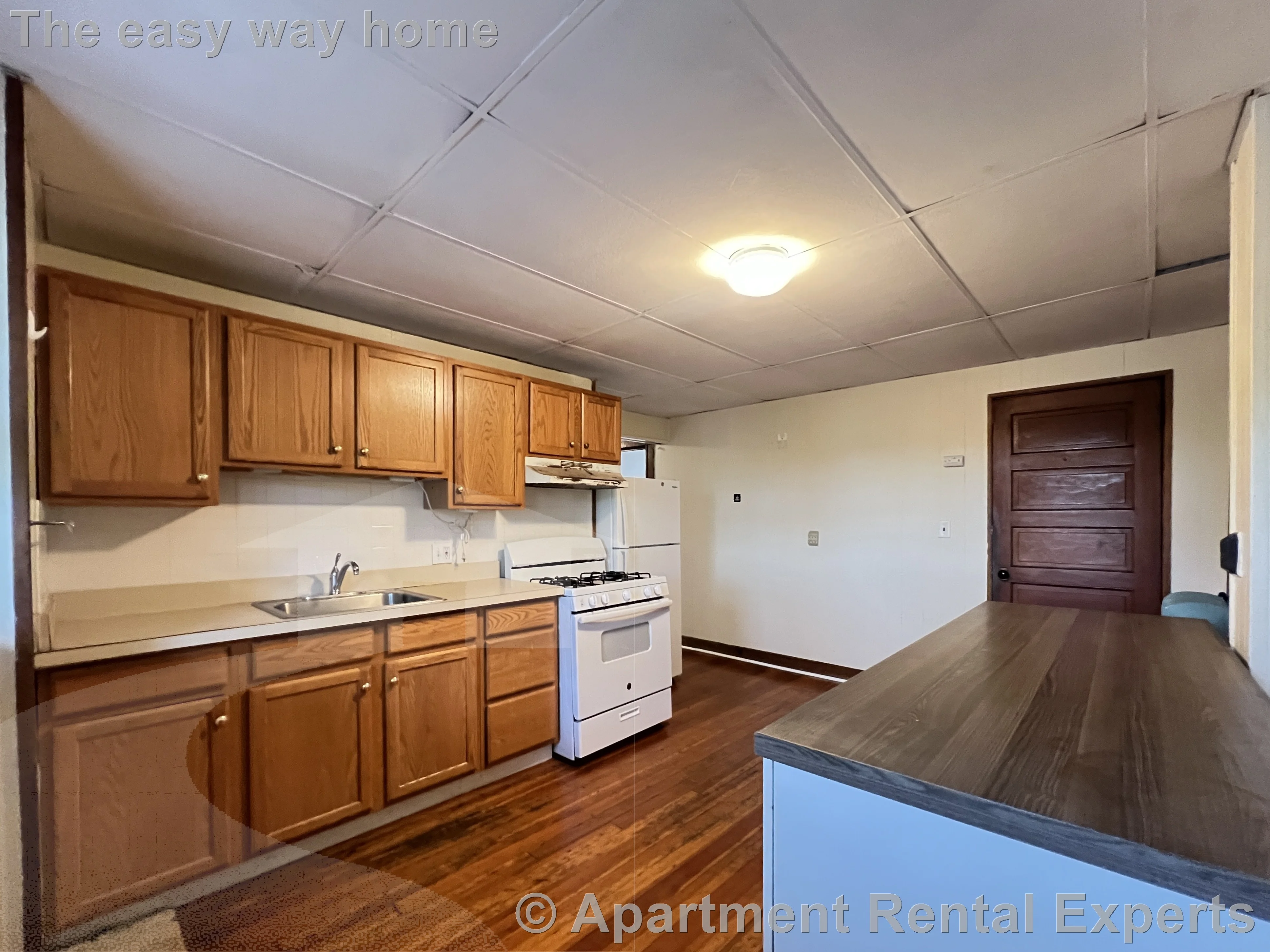 3 bed, 1 bath apartment for rent at 103 Norfolk St Unit 7, Central Square