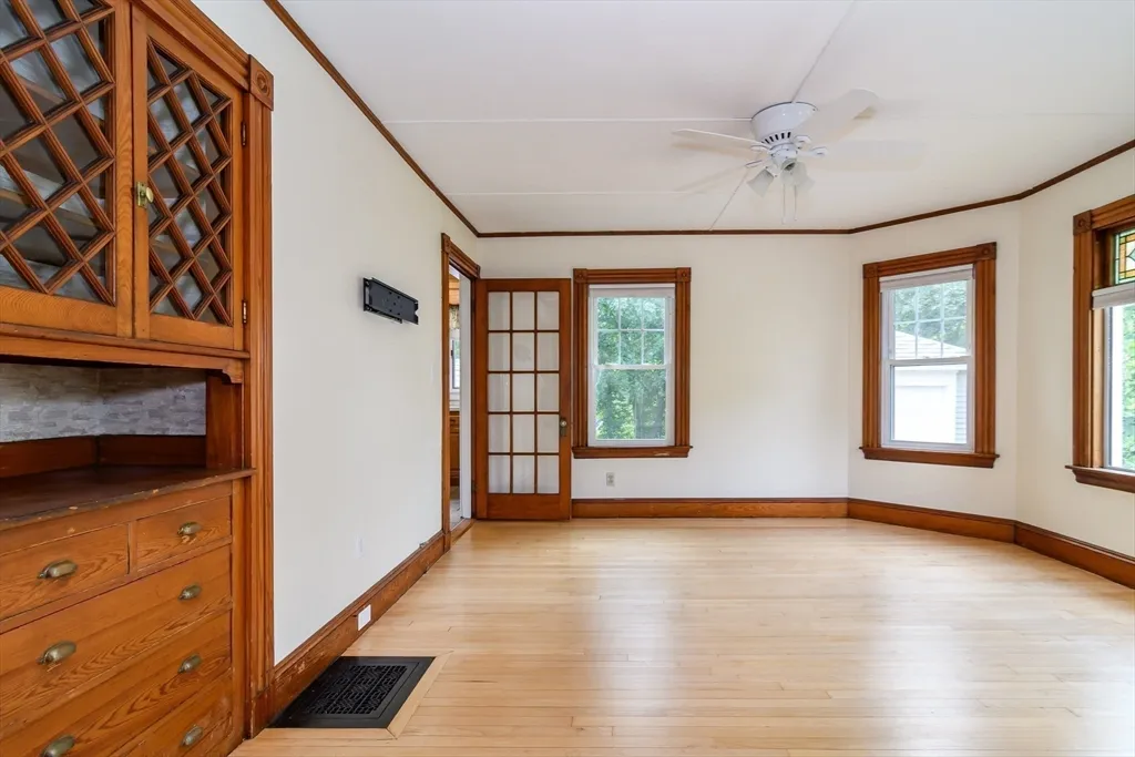 3 bed, 2 bath apartment for rent at 103 North Ave Unit 103, Natick — photo 8 of 24