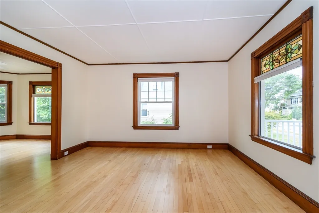 3 bed, 2 bath apartment for rent at 103 North Ave Unit 103, Natick — photo 5 of 24