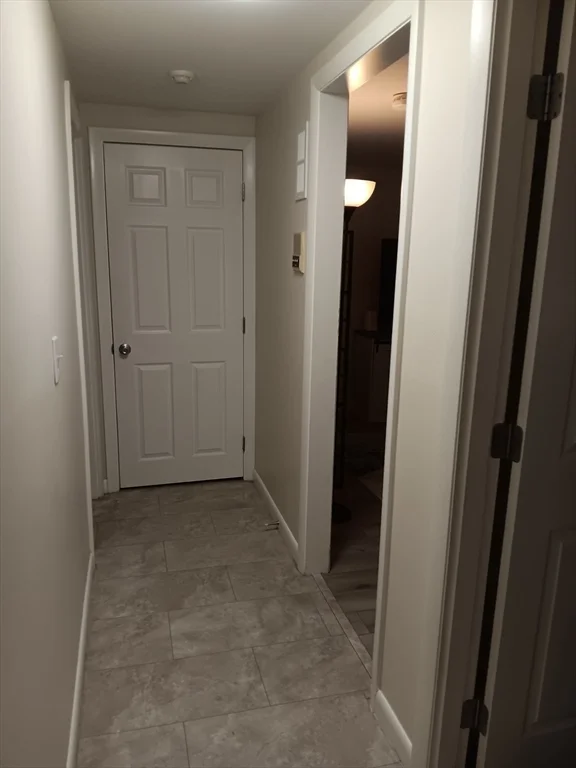 1 bed, 1 bath apartment for rent at 103 Oak St Unit A, Middleboro — photo 5 of 9