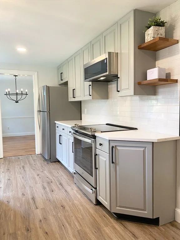 3 bed, 2 bath apartment for rent at 103 Powers St, Needham — photo 3 of 12