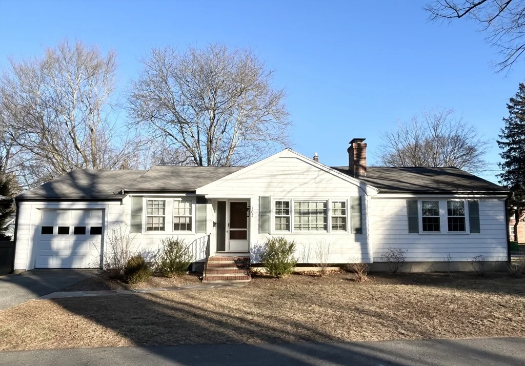 3 bed, 2 bath apartment for rent at 103 Powers St, Needham