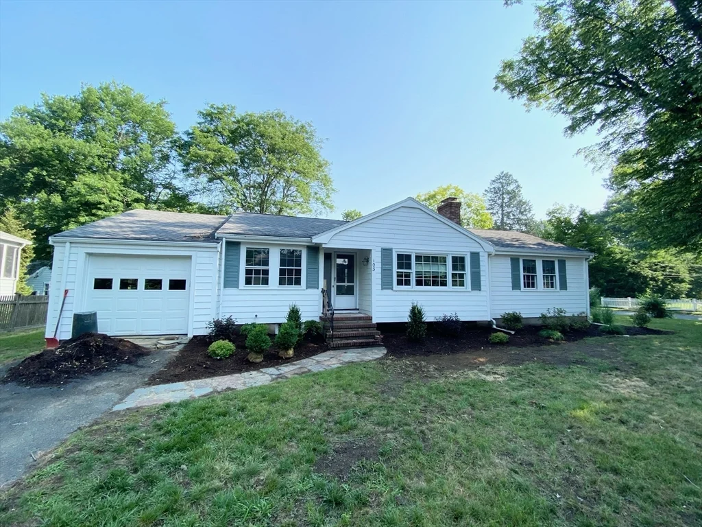 3 bed, 2 bath apartment for rent at 103 Powers St, Needham — photo 12 of 12