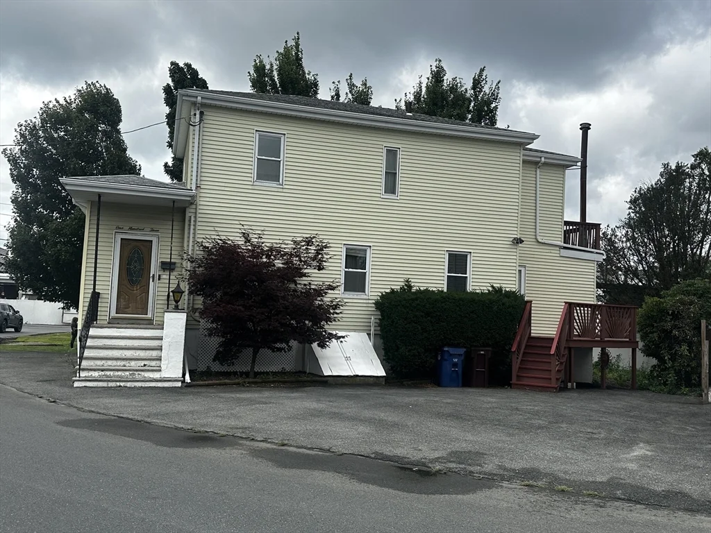 2 bed, 2 bath apartment for rent at 103 Sagamore, Revere