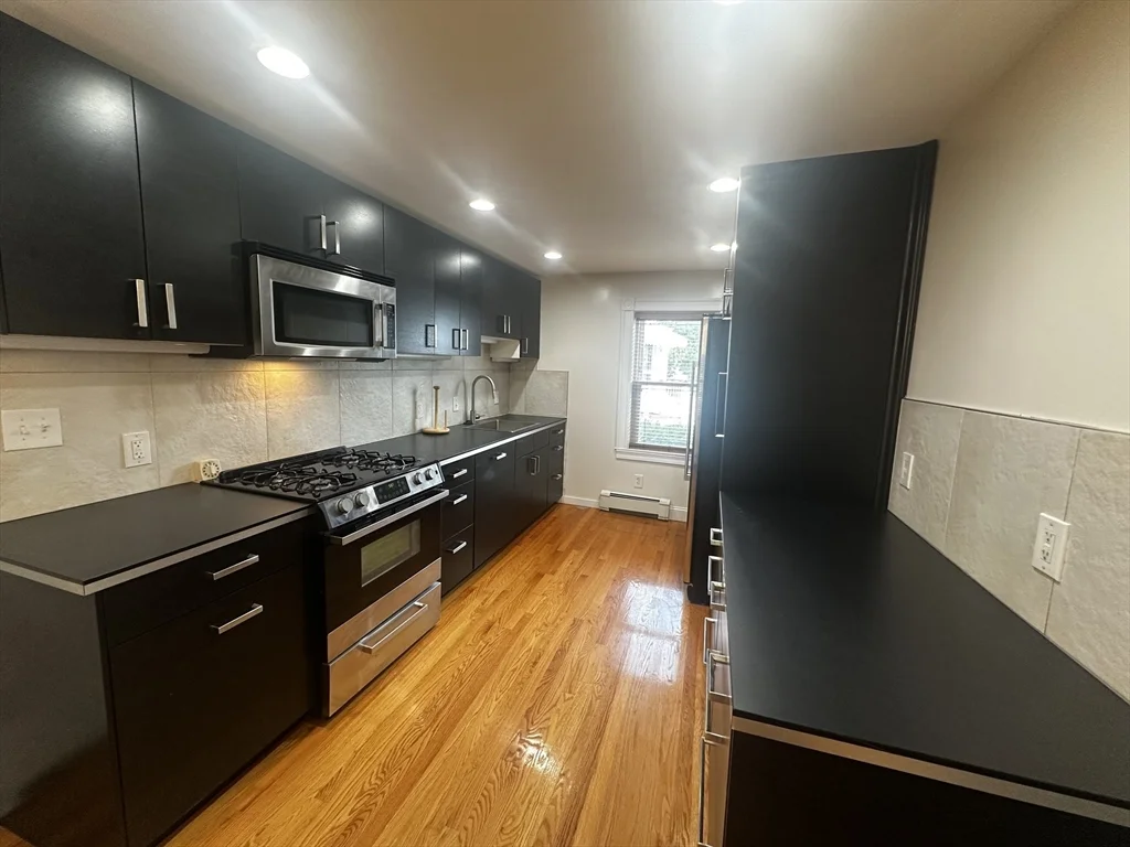 2 bed, 2 bath apartment for rent at 103 Sagamore, Revere — photo 6 of 15