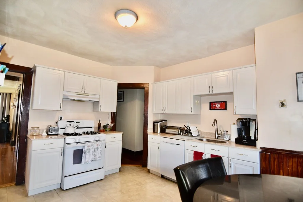 2 bed, 1 bath apartment for rent at 103 Sawyer Unit 2, Dorchester — photo 13 of 26