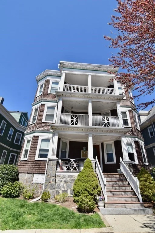 2 bed, 1 bath apartment for rent at 103 Sawyer Unit 2, Dorchester — photo 2 of 26
