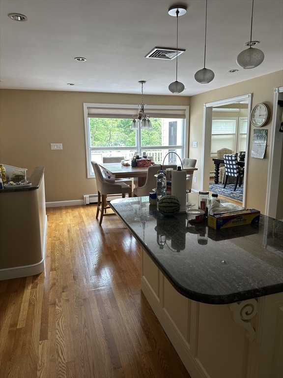 5 bed, 3 bath apartment for rent at 103 Sherburn Cirle, Weston — photo 6 of 14