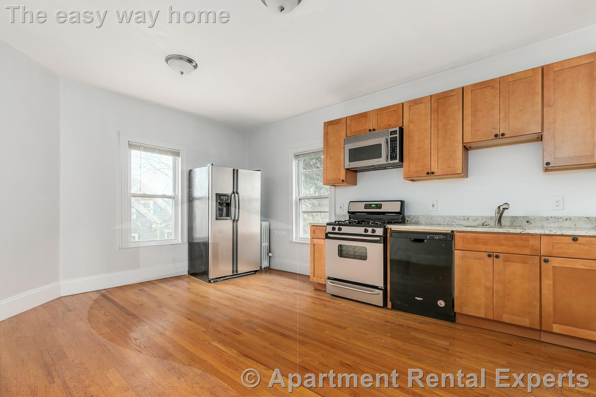 4 bed, 1 bath apartment for rent at 103 Summer St Unit 3, Union Square