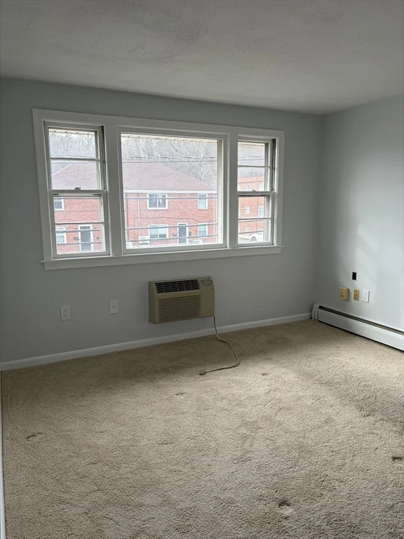 1 bed, 1 bath apartment for rent at 103 Trapelo Rd Unit 19, Waltham — photo 4 of 15
