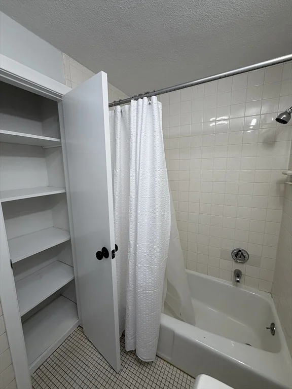 1 bed, 1 bath apartment for rent at 103 Trapelo Rd Unit 19, Waltham — photo 13 of 15