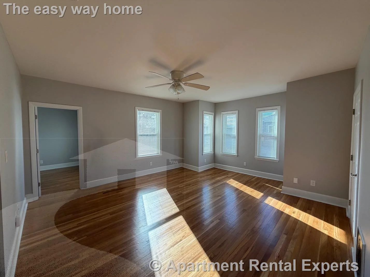 2 bed, 1 bath apartment for rent at 103 Webster St Unit 2, Salem St. Area — photo 5 of 14