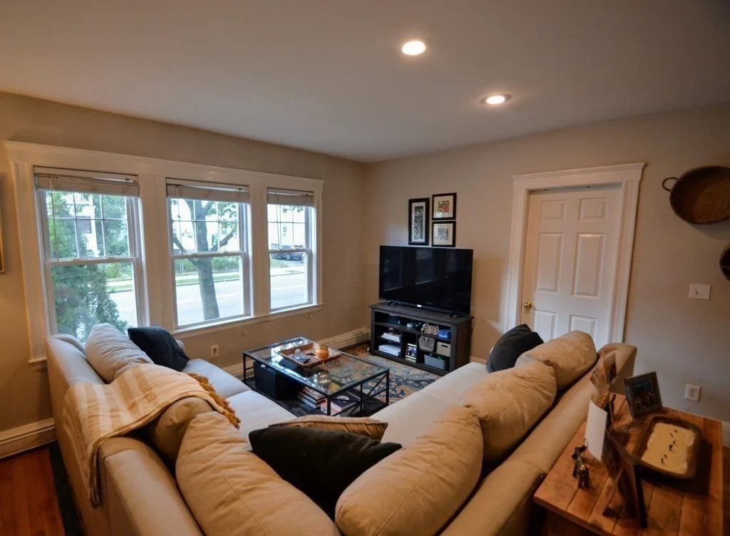2 bed, 1 bath apartment for rent at 103 Welles Ave Unit 1L, Dorchester — photo 3 of 16