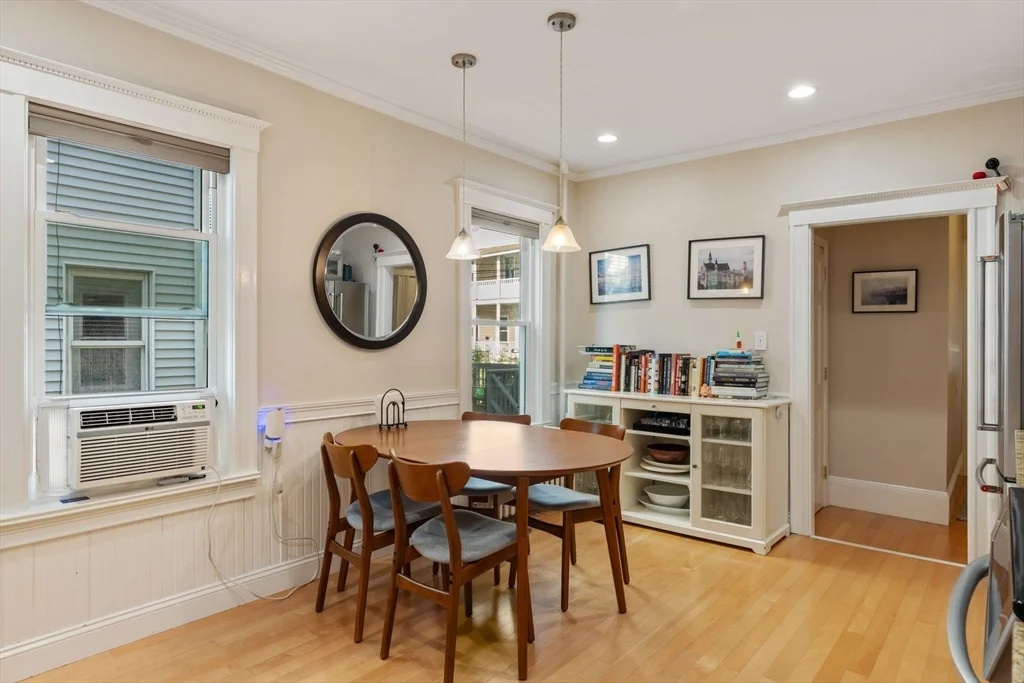 2 bed, 1 bath apartment for rent at 103 Willow Ave Unit 1, Davis Square — photo 8 of 20
