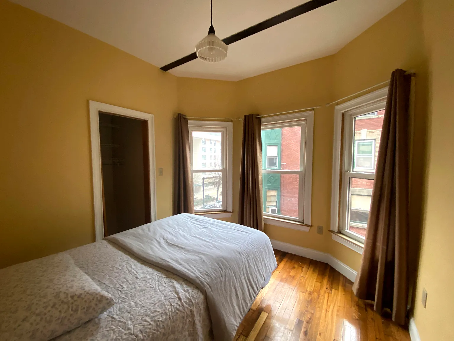 3 bed, 2 bath apartment for rent at 1031 Tremont St Unit 4, South End — photo 9 of 17