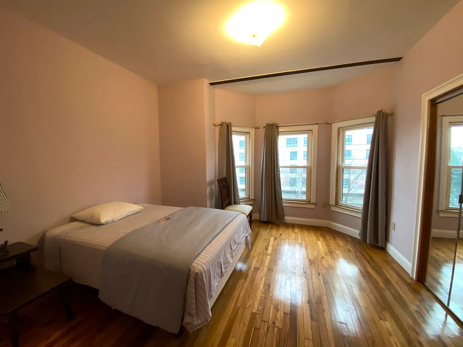 3 bed, 2 bath apartment for rent at 1031 Tremont St Unit 4, South End — photo 5 of 17