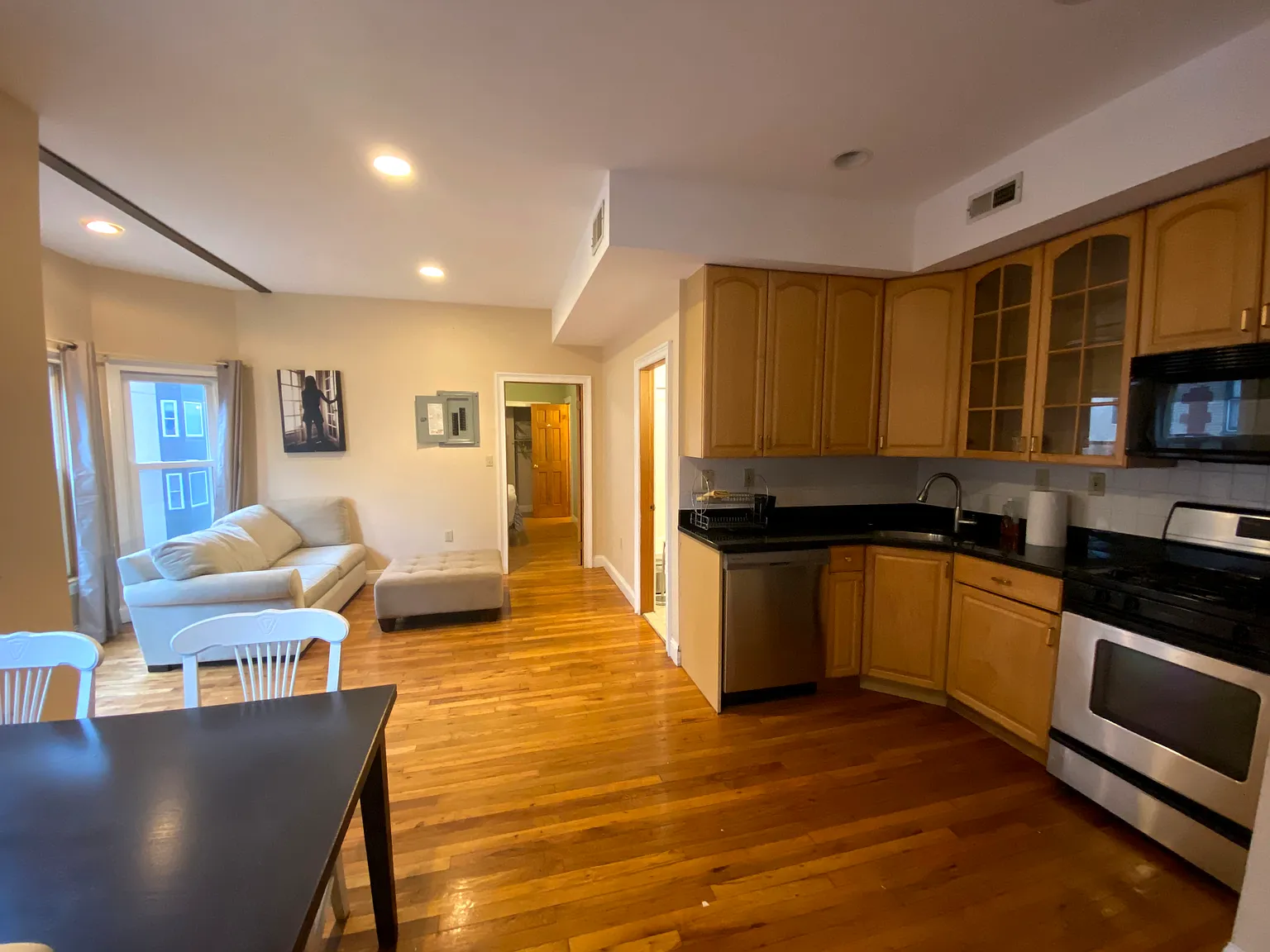 3 bed, 2 bath apartment for rent at 1031 Tremont St Unit 4, South End — photo 16 of 17
