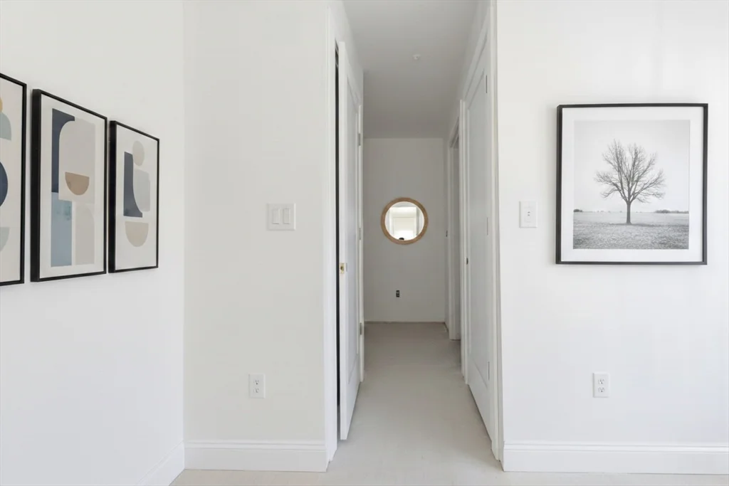 Studio bed, 1 bath apartment for rent at 1035 Commonwealth Ave Unit 209, Allston — photo 5 of 16