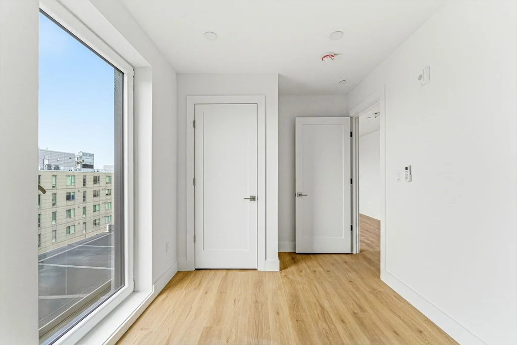 1 bed, 1 bath apartment for rent at 1035 Commonwealth Ave Unit 303, Allston — photo 6 of 7