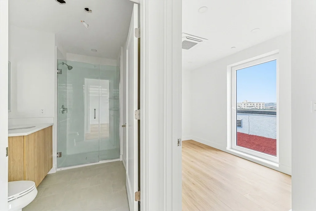 1 bed, 1 bath apartment for rent at 1035 Commonwealth Ave Unit 303, Allston — photo 7 of 7